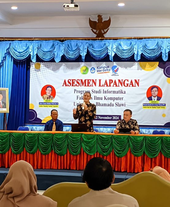 Asesmen Lapangan Oleh Tim Asesor LAM INFOKOM Dalam Rangka Visitasi Akreditasi Prodi Informatika di Universitas Bhamada Slawi