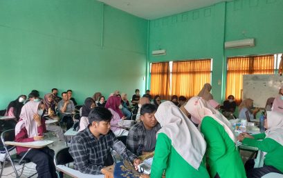 Universitas Bhamada Slawi Bekerjasama Dengan Dinas Kesehatan Kabupaten Tegal, Gelar  Skrining Kesehatan Gratis bagi Warga Kampus