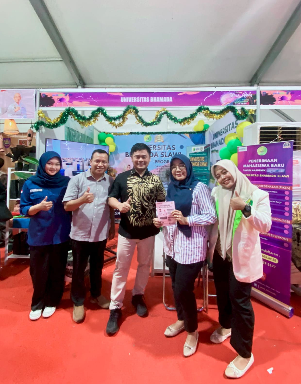 Universitas Bhamada Slawi Sukses Curi Perhatian di Expo Slawi Ageng 2025: Edukasi, Cek Kesehatan Gratis, hingga Doorprize Menarik! Universitas Bhamada Slawi Sukses Curi Perhatian di Expo Slawi Ageng 2025: Edukasi, Cek Kesehatan Gratis, hingga Doorprize Menarik!